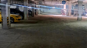 停車場地面